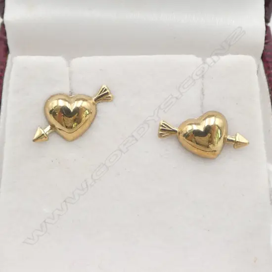 9ct GOLD STUD EARRINGS hearts & arrows in box 0.4gms.