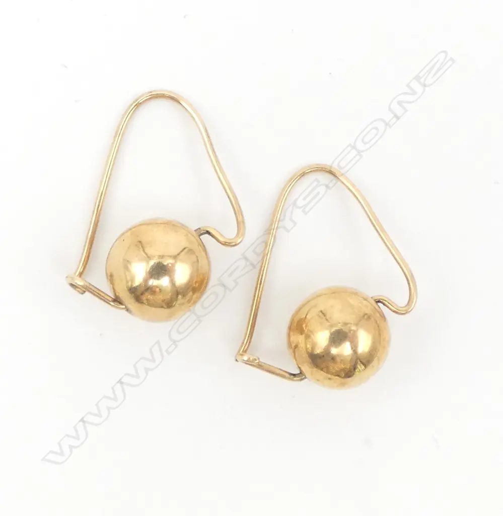 9ct GOLD BALLS on HOOPS EARIINGS 2.69gms Image 1++