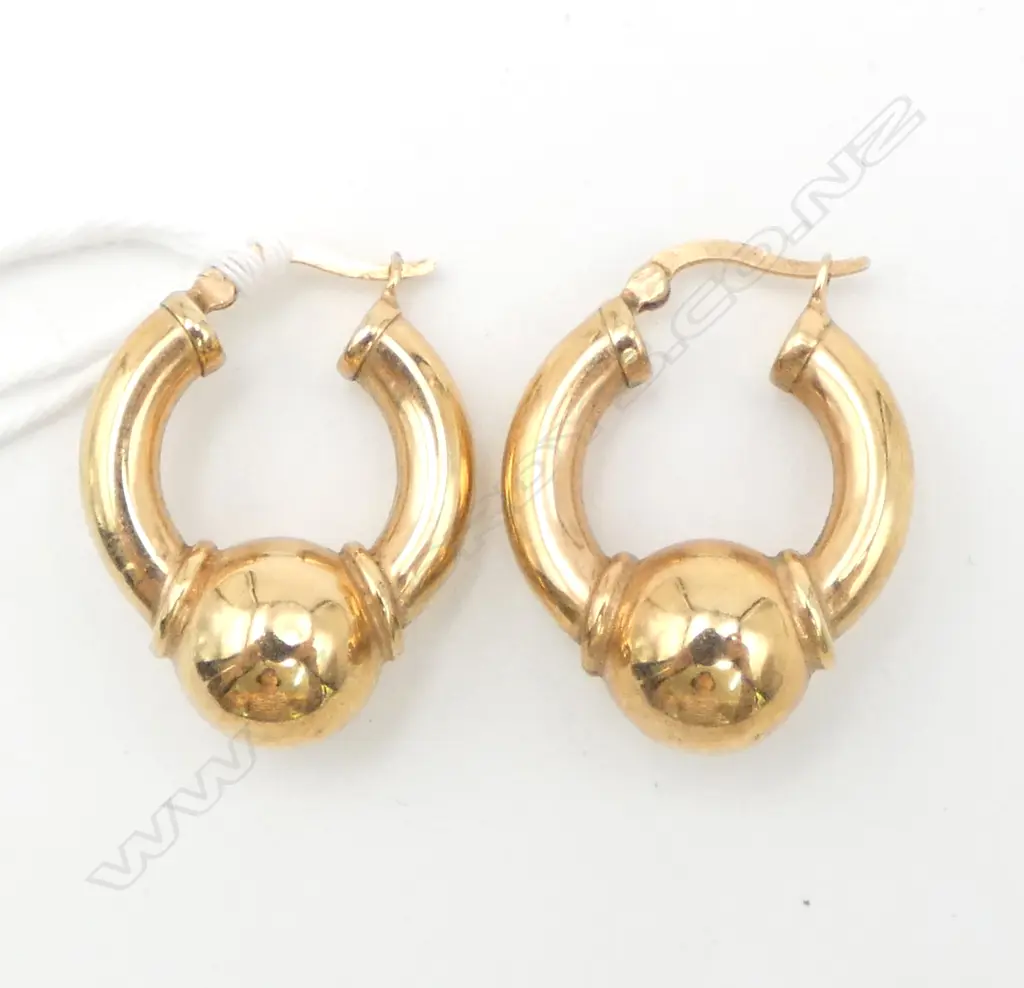 PR 9ct GOLD HOOP & BALL EARRINGS 4gms Image 1++