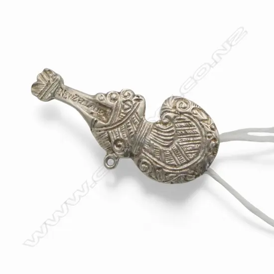 STG SILVER 'NEW ZEALAND' WAIHAKA PENDANT/BROOCH 4.90gms