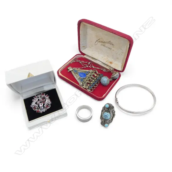 ASST SILVER JEWELLERY: RING + EARRING SET + GEM SET RING + AZTEC PENDANT NECKLACE + faux diamond ring + hinged bangle