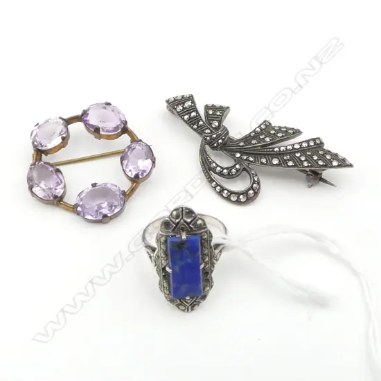 DECO 935 SILVER & LAPIS RING, 4gms SOME MARCASITES MISSING + 2 BROOCHES