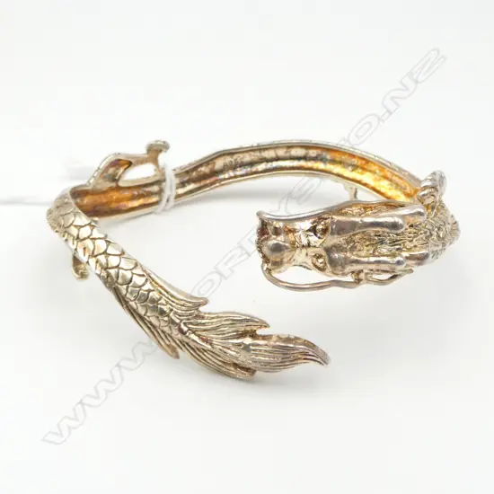 '925' gilded SILVER DRAGON BANGLE AMULET. Finely detailed