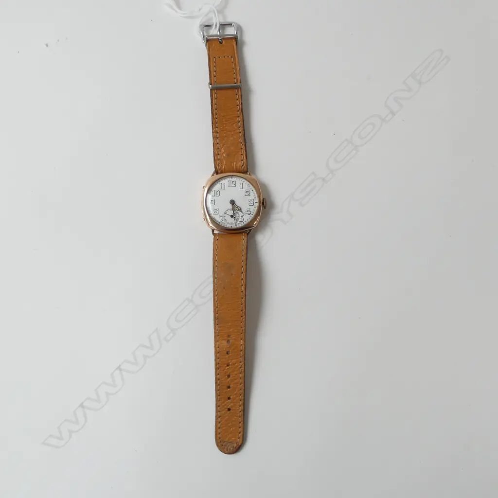 9ct rose GOLD c.1920's TRENCH TYPE GENT'S WRISTWATCH running Image 1++
