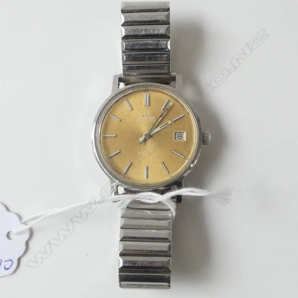 GENT'S OMEGA GENEVE WRISTWATCH, automatic caliber & date display, face marked Image 1++
