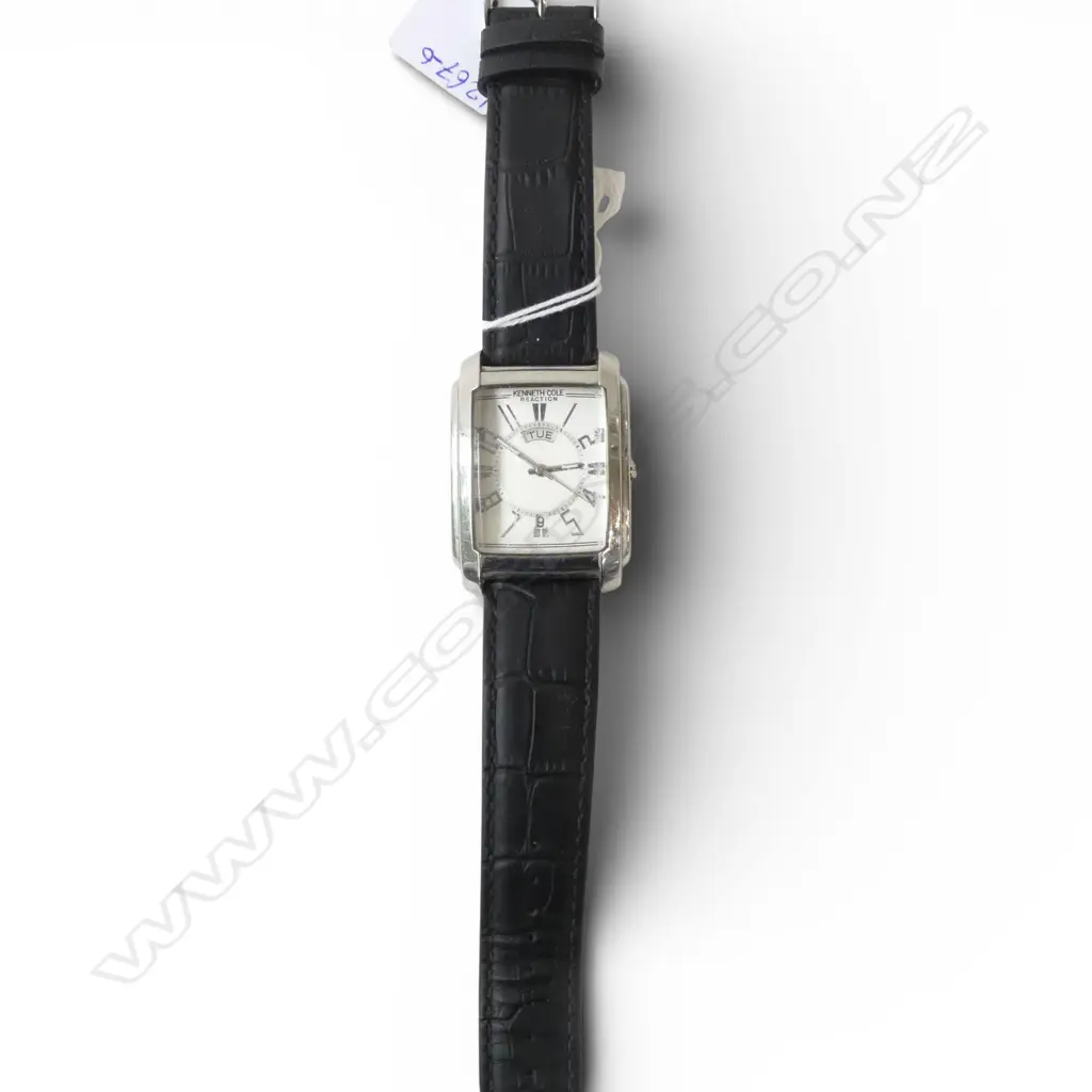 KENNETH COLE REACTION WRISTWATCH Image 1++