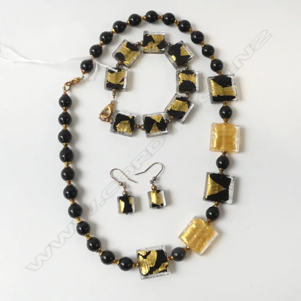 MURANO NECKLACE, BRACELET & EARRINGS SET Image 1++