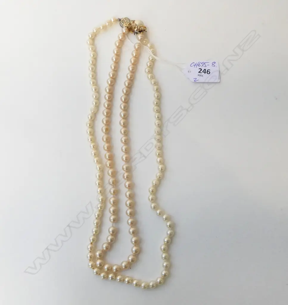 2 COSTUME PEARL NECKLACES. L's.500 & 600MM Image 1++