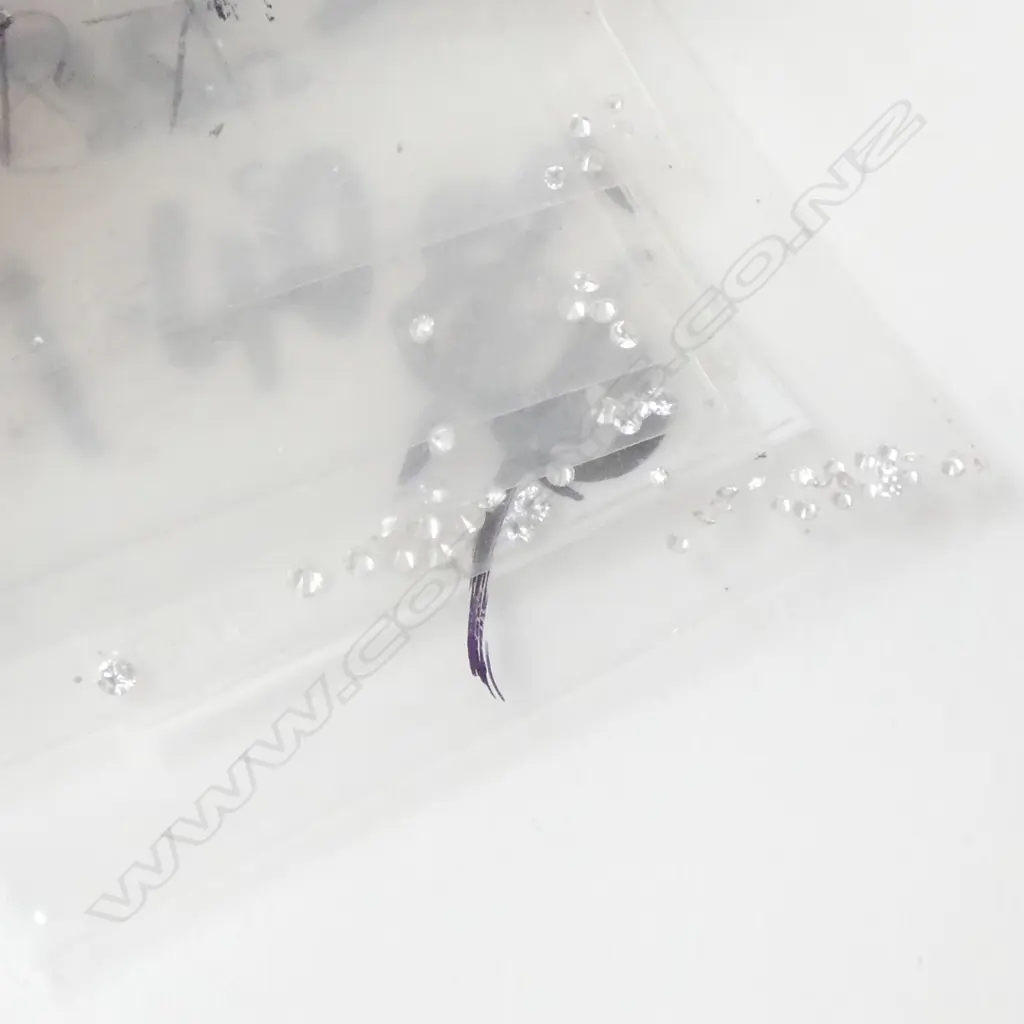 MULTIPLE UNSET SML DIAMONDS, a few faulted Image 1++