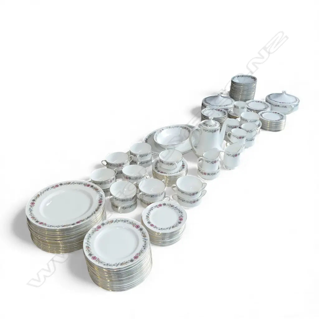 LG PARAGON 'BELINDA' DINNER SERVICE Image 1++