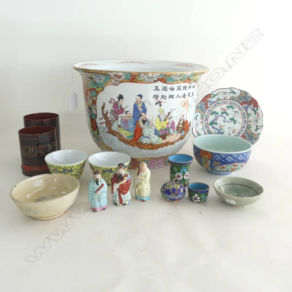 CHINESE JARDINERE H.200mm, 270mm dia + ASST. ORIENTAL CERAMICS ETC Image 1++