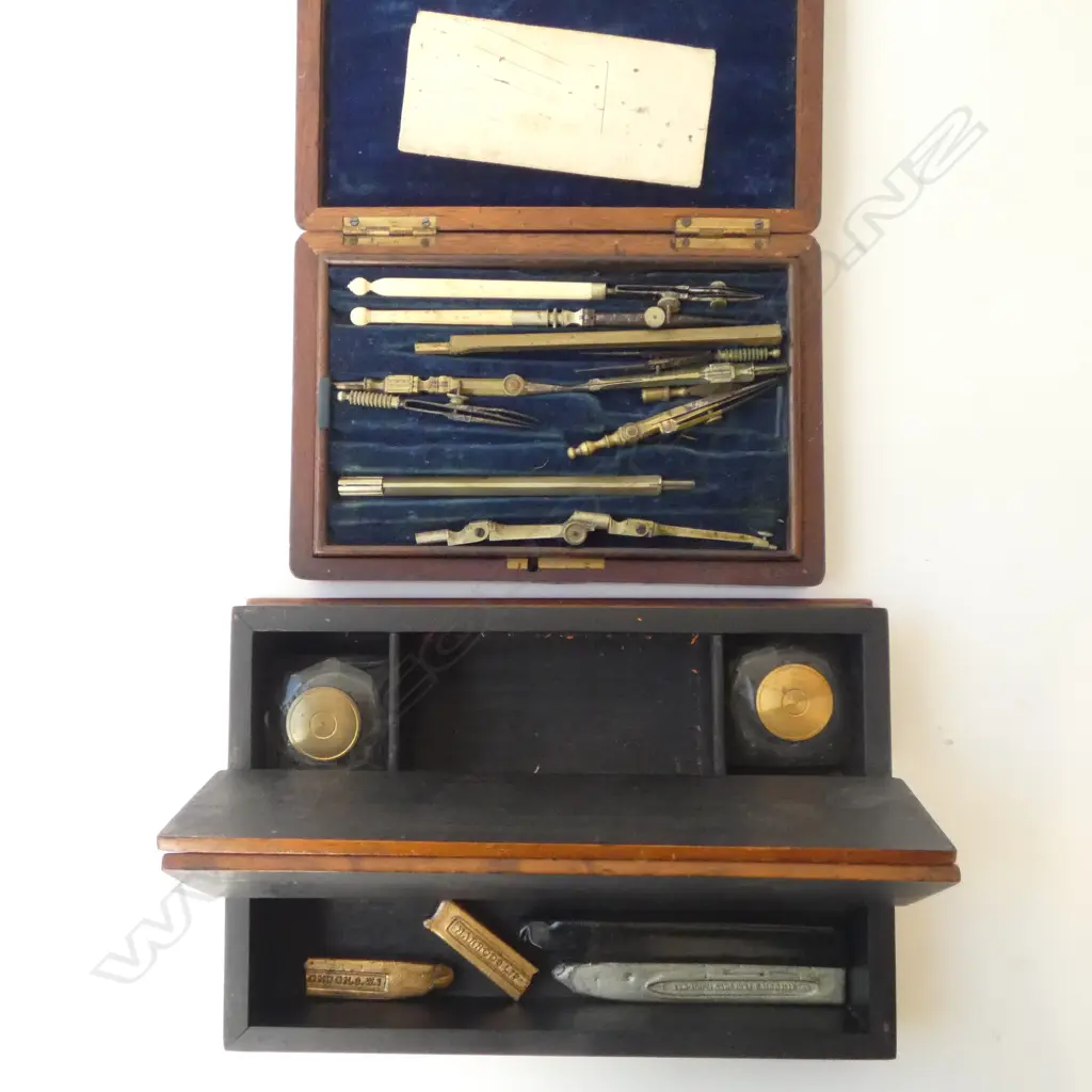 VINTAGE BOXED COMPASS SET + FLORAL PAINTED DESK STAND w. wax & wells Image 1++