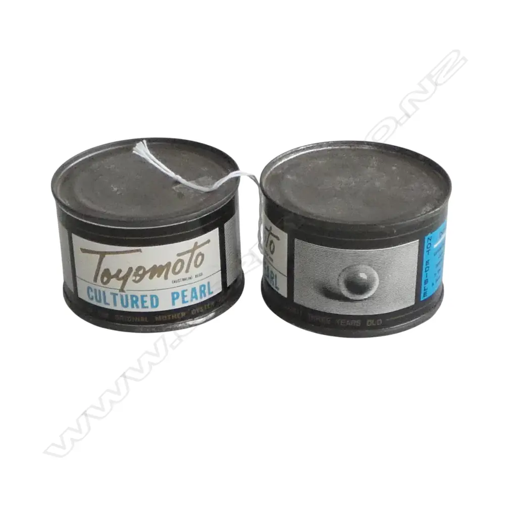 2 VINTAGE TOYOMOTO CULTURED PEARLS IN CANS Image 1++