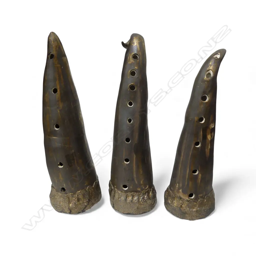 MARGARET BELL, 3 N.Z. STUDIO POTTERY SCULPTURES H.420mm Image 1++