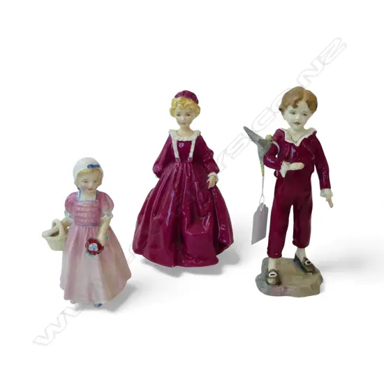 2 ROYAL WORCESTER FIGURES H.170mm + ROYAL DOULTON