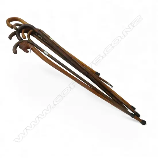 8 WOODEN WALKING STICKS L.940mm