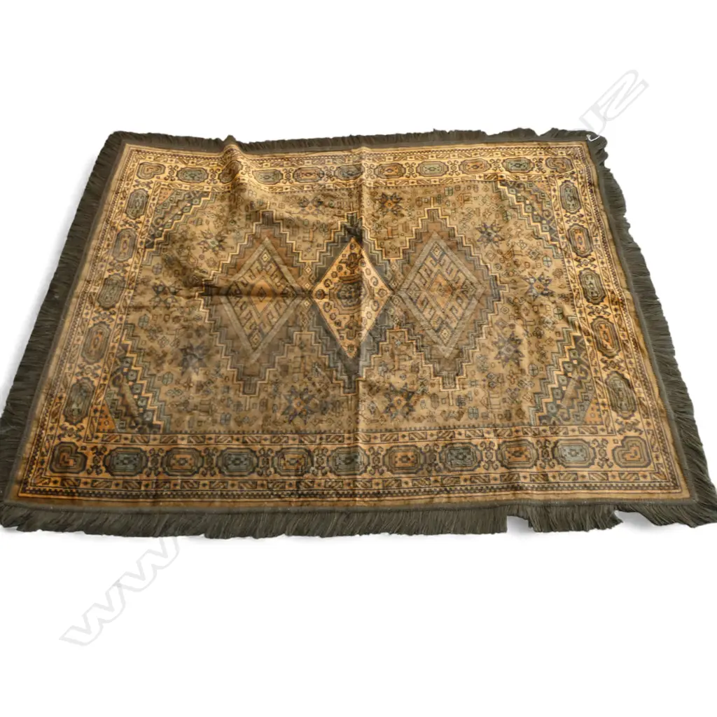 MACHINED TASSELLED THROW Image 1++