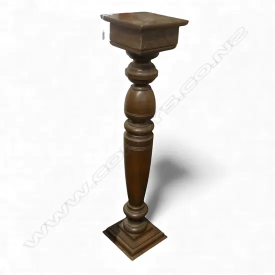 COLONIAL TURNED KAURI  PEDESTAL  H1250MM