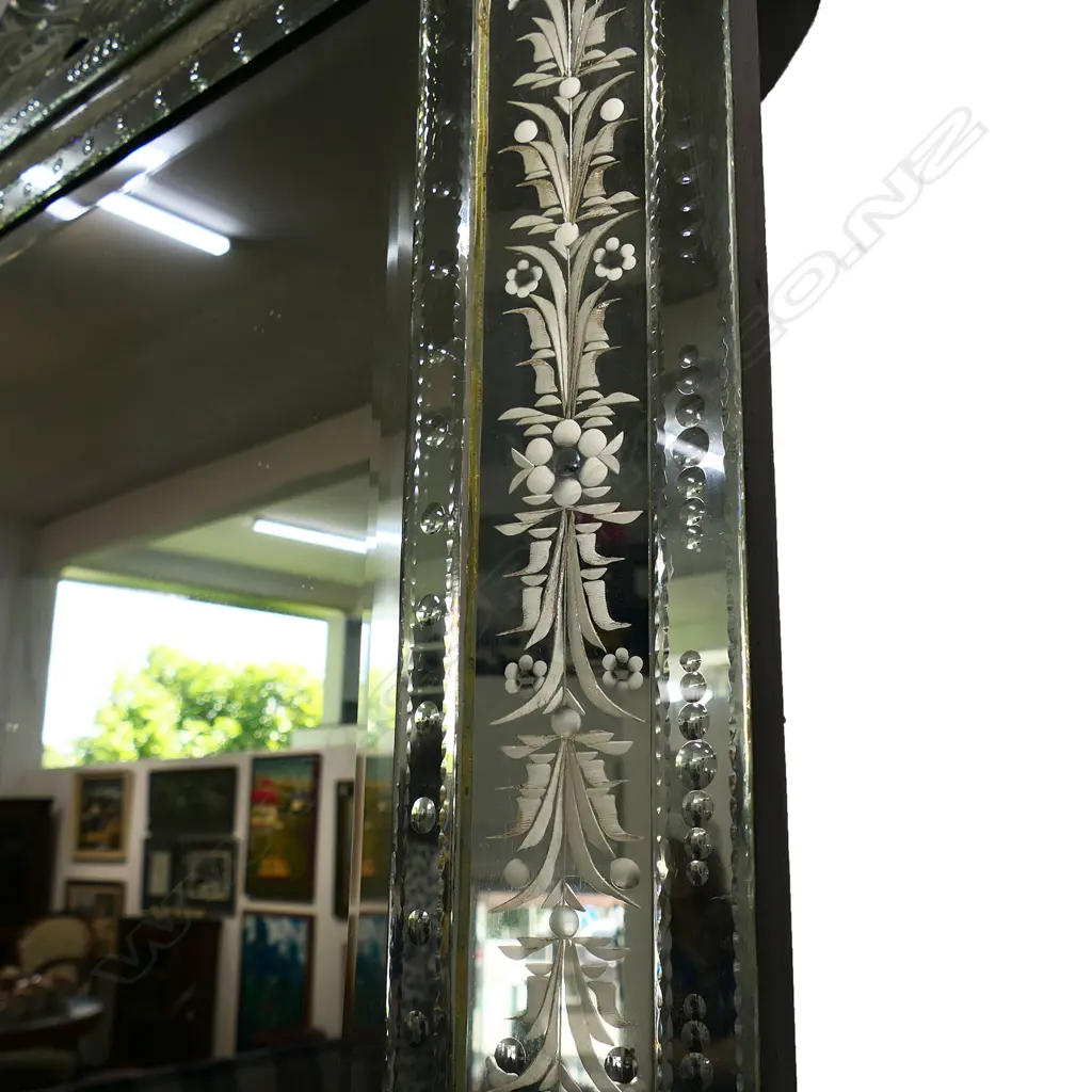 LARGE VENETIAN STYLE MIRROR H.1630mm Image 1++