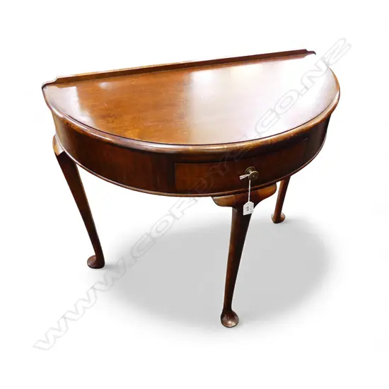 MAHOGANY DEMI LUNE HALL TABLE 790x680mm