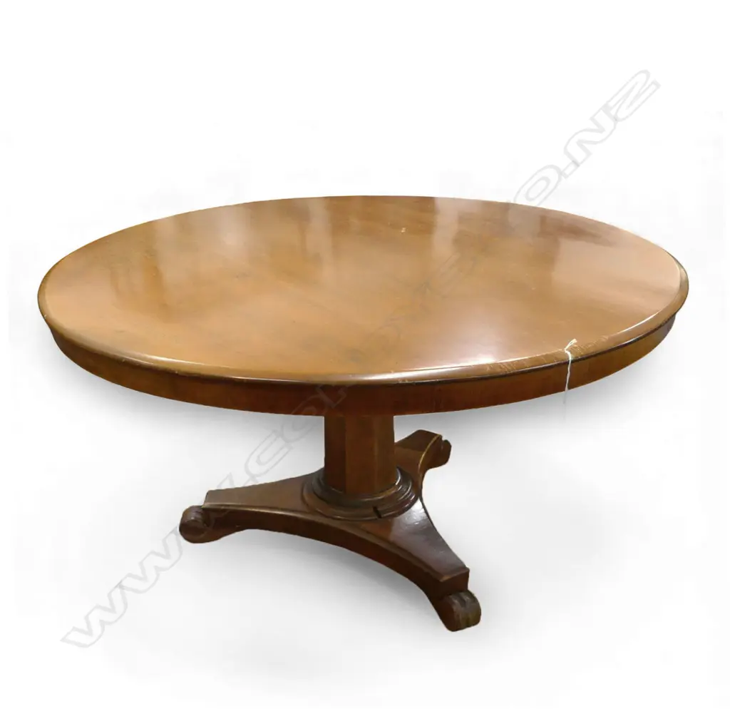 VICT KAURI PEDESTAL CIRCULAR DINNING TABLE H750 DIA1280MM Image 1++