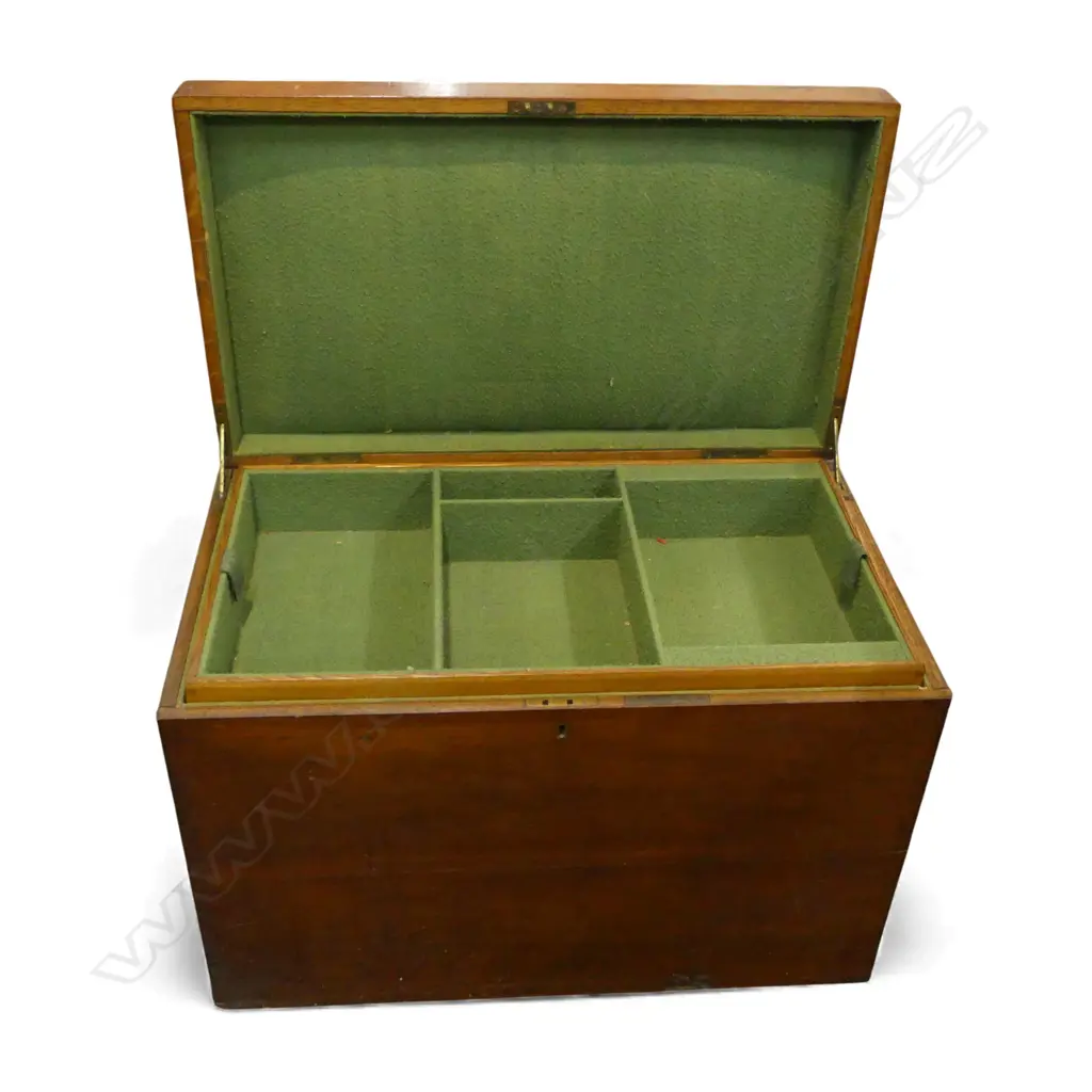 VINTAGE OAK FITTED TRAVELING TRUNK H460 L690MM Image 1++