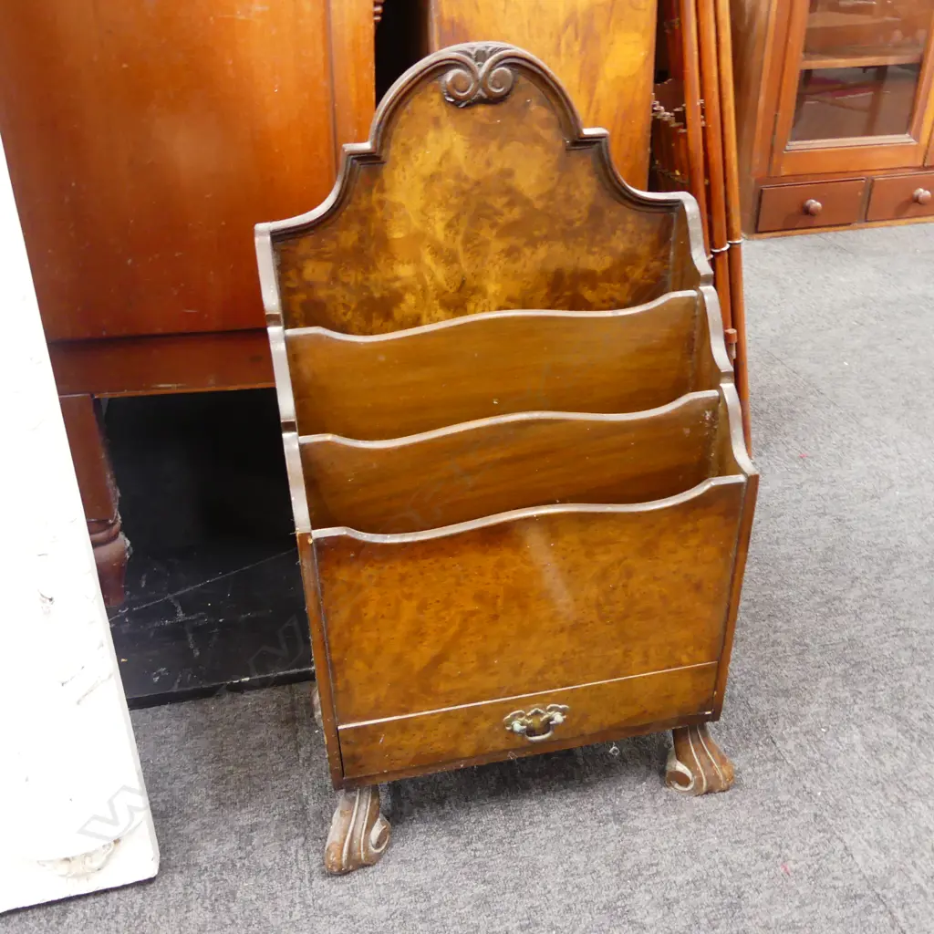 MAHOGANY WATERFALL MAGAZINE RACK H.790mm Image 1++