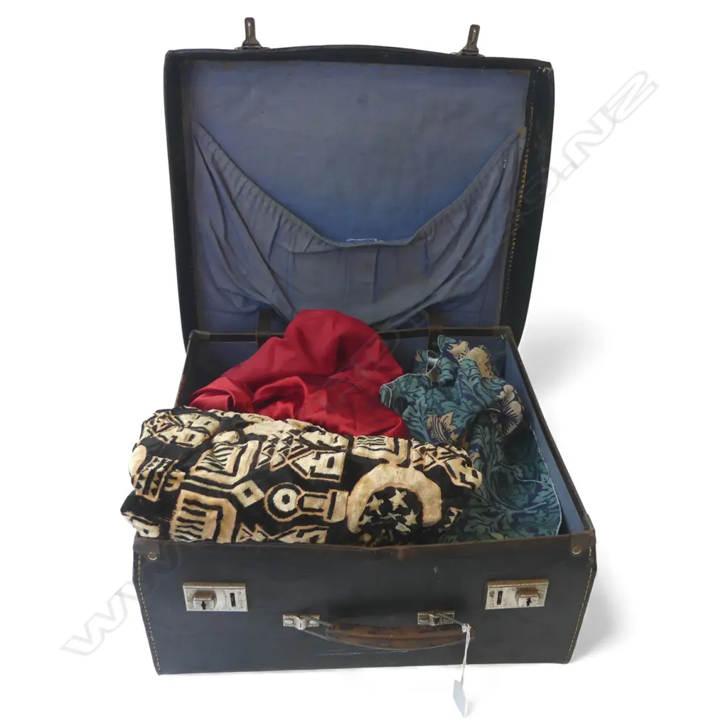 SUITCASE W.400mm w. VINTAGE FABRIC PIECES Image 1++