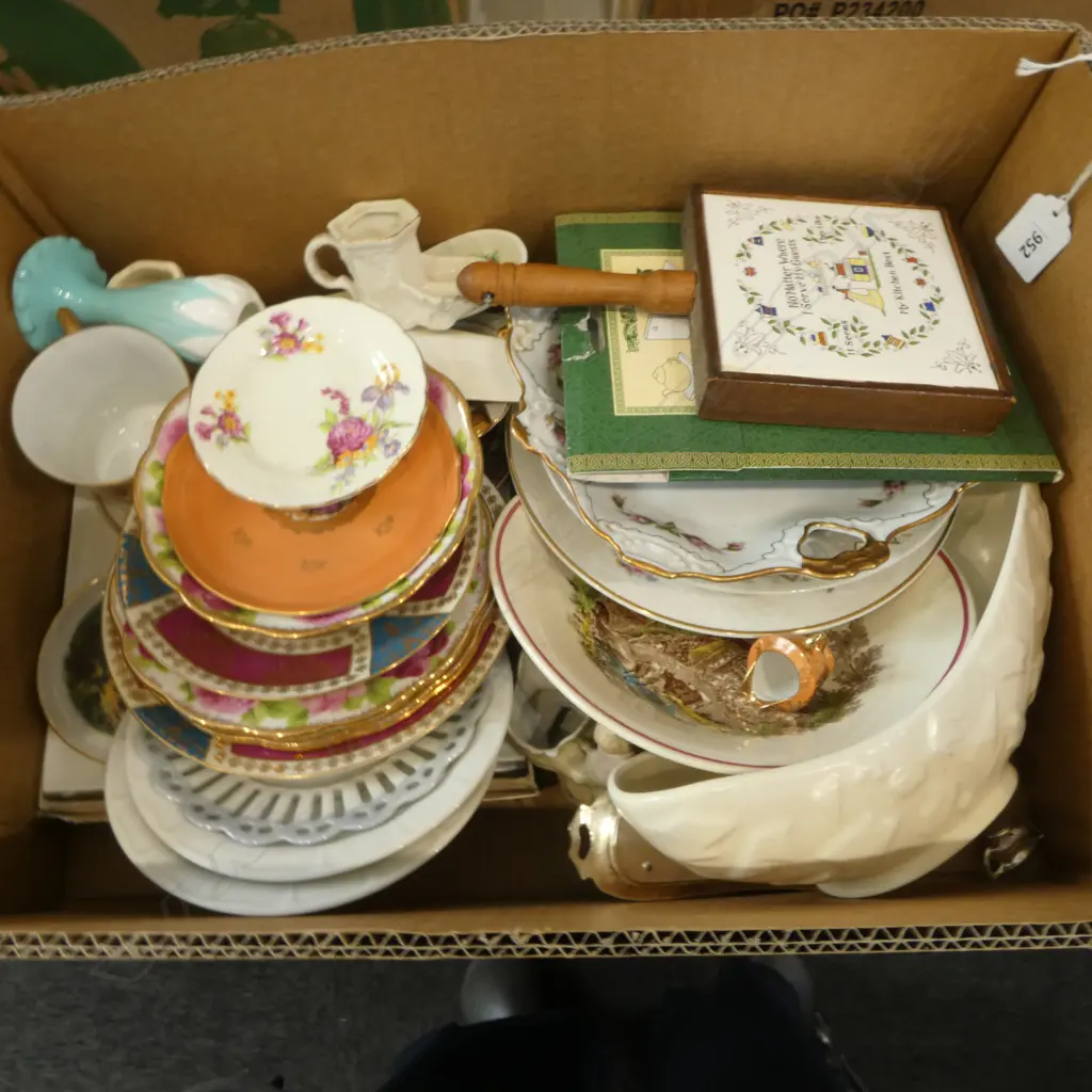 ASST. FANCY CHINA Image 1++