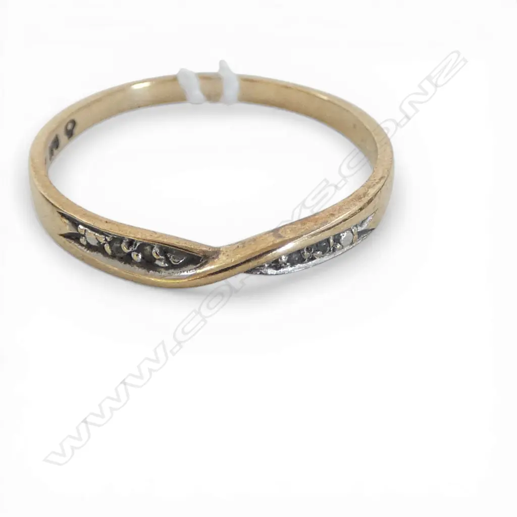 9CT DIAMOND RING 1.5gms SIZE T Image 1++