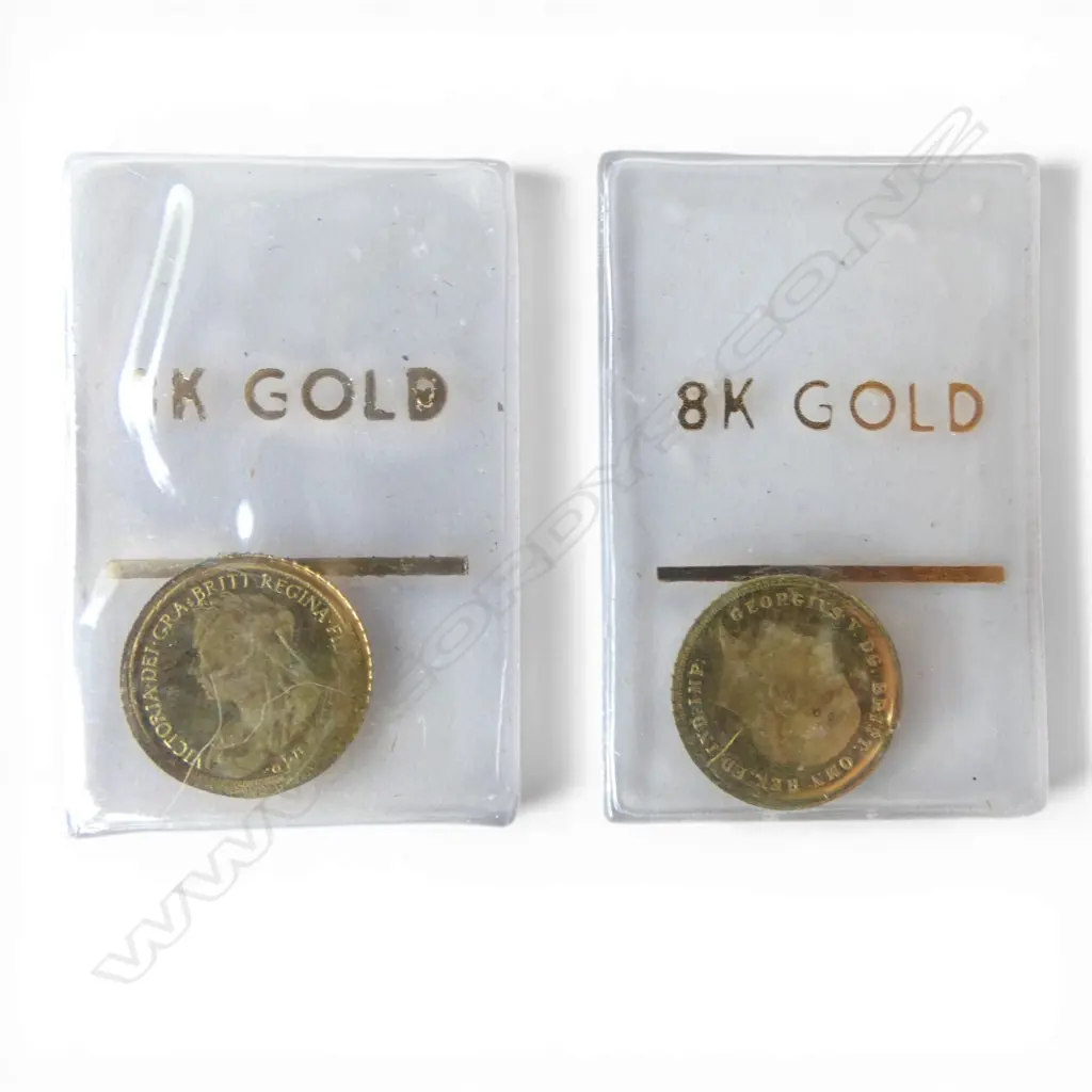 2 x 8ct GOLD MINI SOVEREIGN COINS  Image 1++