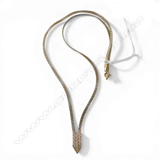 9ct GOLD 3 COLOUR V-FRONT NECK CHAIN L.400mm. 5.4gms