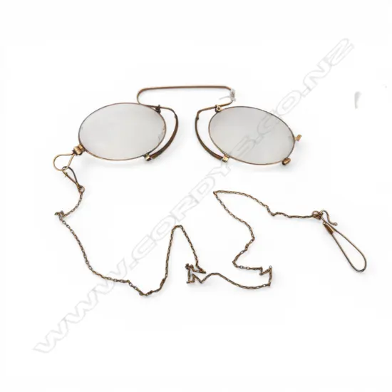 14CT PINCE-NEZ EYE GLASSES + 15CT CHAIN (2.1gms)