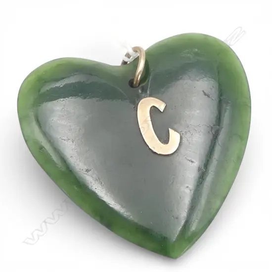 ANTIQUE POUNAMU HEART w 'C' embellishment to face, missing rear stop, L.?? x ??mm