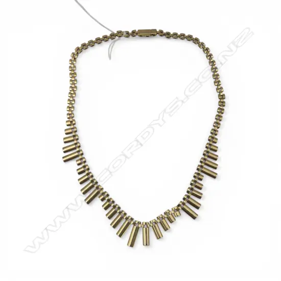 STYLISH VINTAGE 9cT GOLD GRADUATING  fringe necklace. L.400mm. 17.8gms.