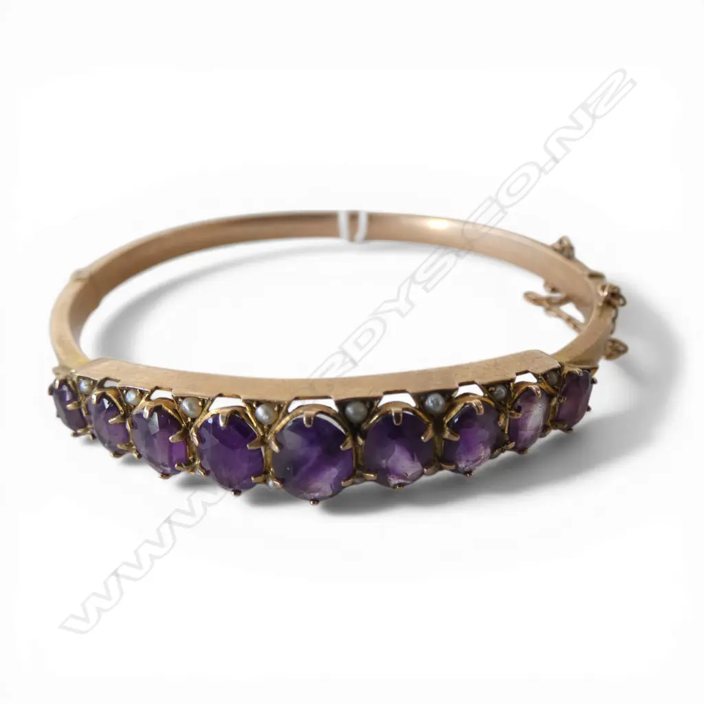 9ct GOLD AMETHYST & SEED PEARL SNAP BANGLE 1pearl absent 9.4gms Image 1++
