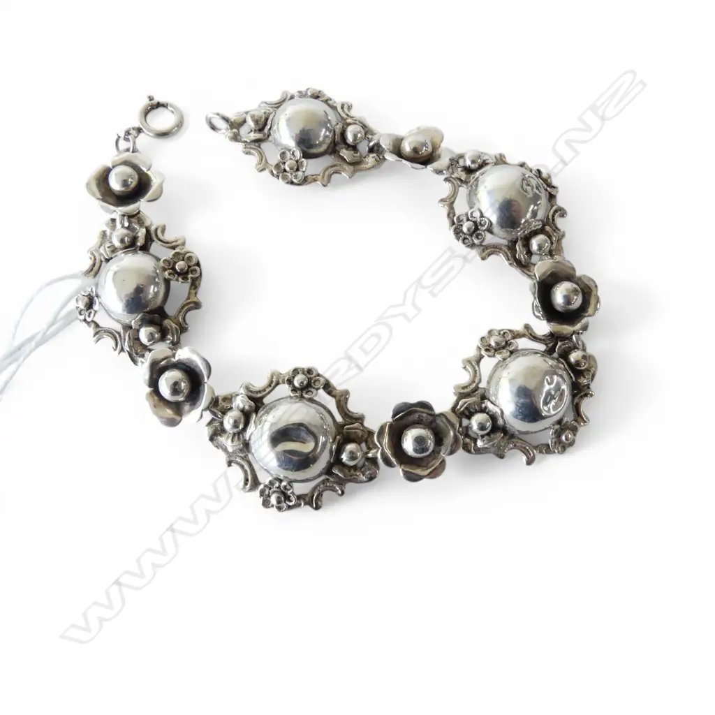 ITALIAN 800 SILVER BRACLET L.200mm 22gms Image 1++