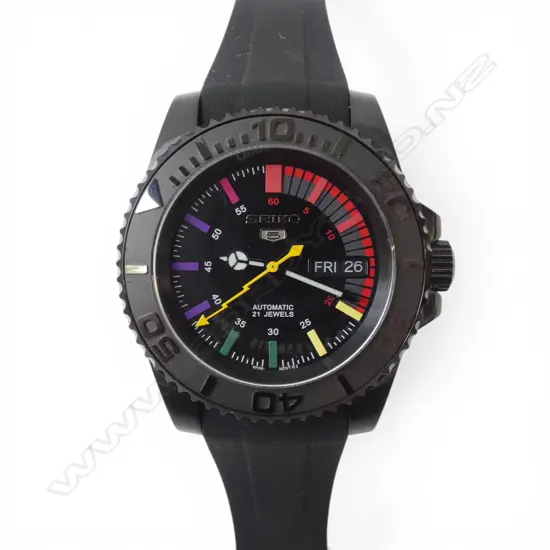 SEIKO MOD AUTOMATIC WRIST WATCH, CUSTOM RAINBOW DIAL, BOXED & RUNNING