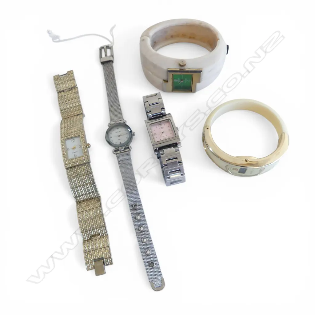5 FASHION WRIST WATCHES Image 1++