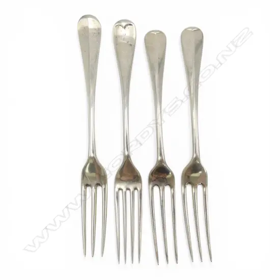SET OF 4 VICT 3 PRONGED DESSERT FORKS 193GMS