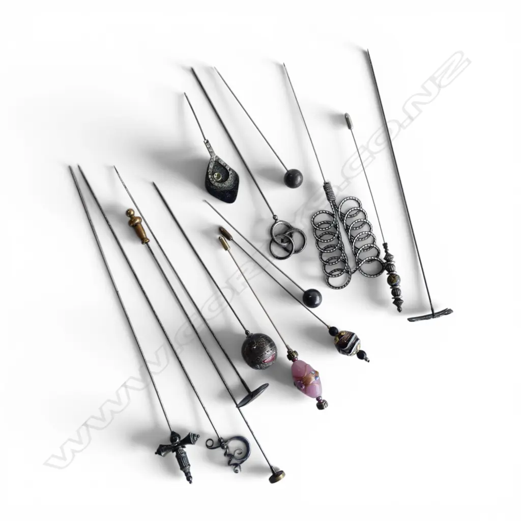 Collection of hat pins. Some silver. 1 Scottish agate set Image 1++