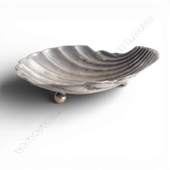 .900 SILVER CHILE 'ÇASA BARROS' SCALLOP SHELL SALT, 25gms