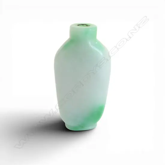 JADE SNUFF BOTTLE H.60mm no stopper