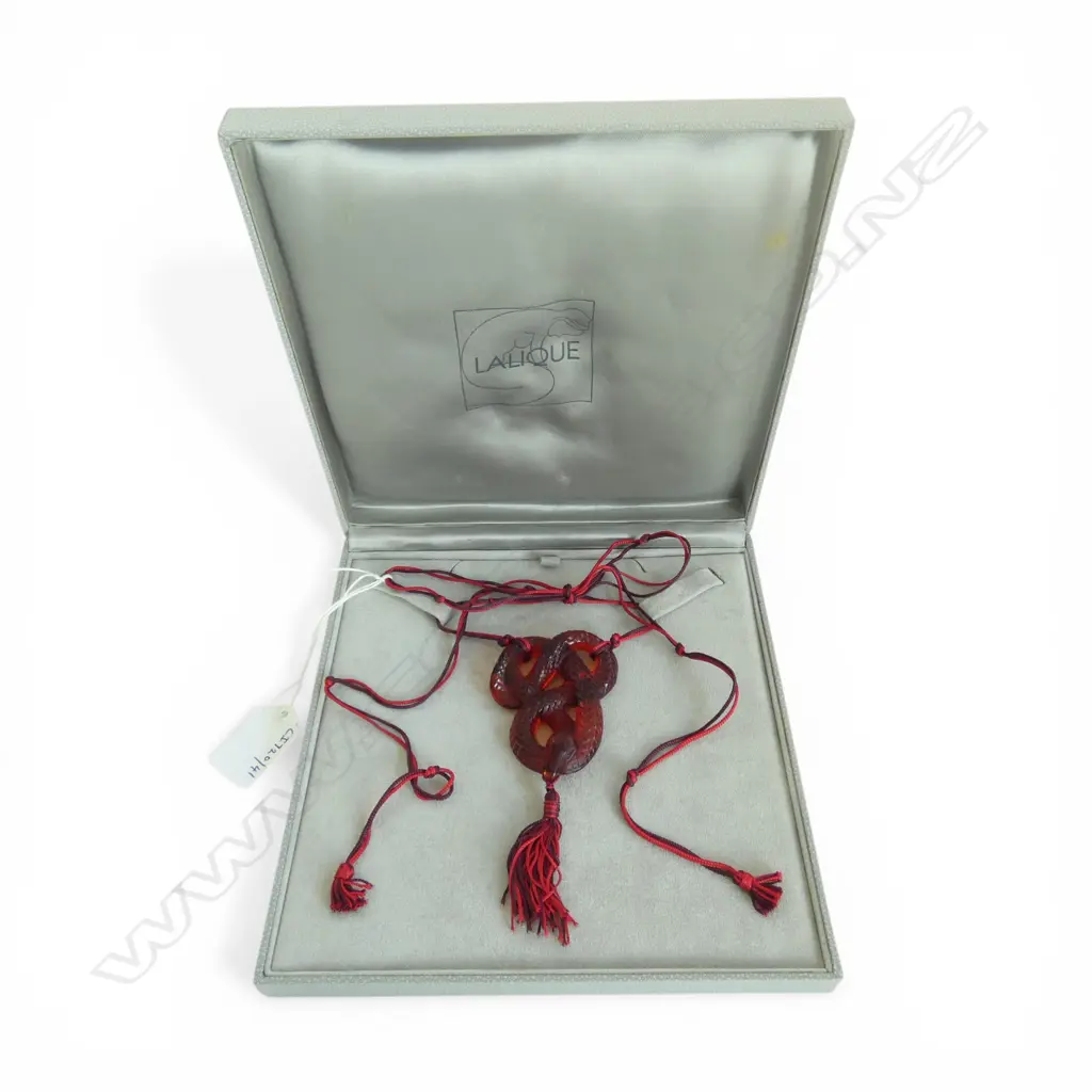 CASED LALIQUE AMBER COLOURED GLASS SERPENT  PENDANT NECKLACE L70MM Image 1++