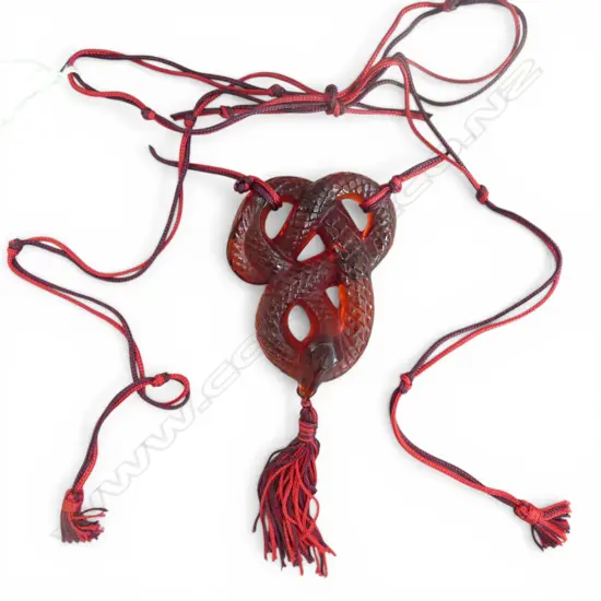 CASED LALIQUE AMBER COLOURED GLASS SERPENT  PENDANT NECKLACE L70MM