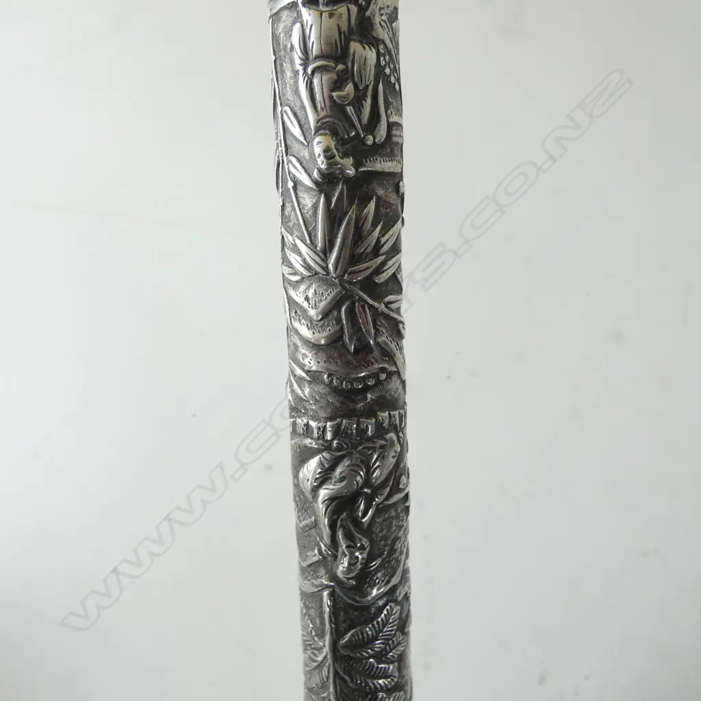 ORIENTAL PARASOL with later SILVER ORIENTAL HANDLE L.630mm Image 1++