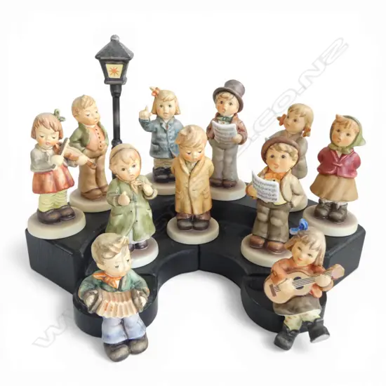 HUMMEL GOEBEL 11 PCE CHOIR PART SET on black segmented stand