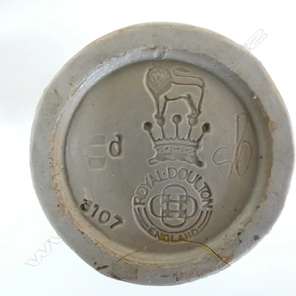 3 PCES ROYAL DOULTON LAMBETH STONEWARE larger with star crack, repairs H.180mm Image 1++