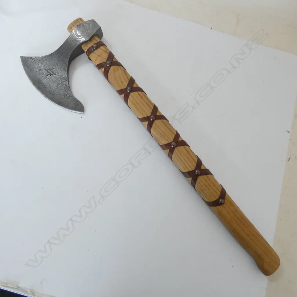 NORDIC AXE, DAMASCUS STEELE BLADE, L.600mm Image 1++