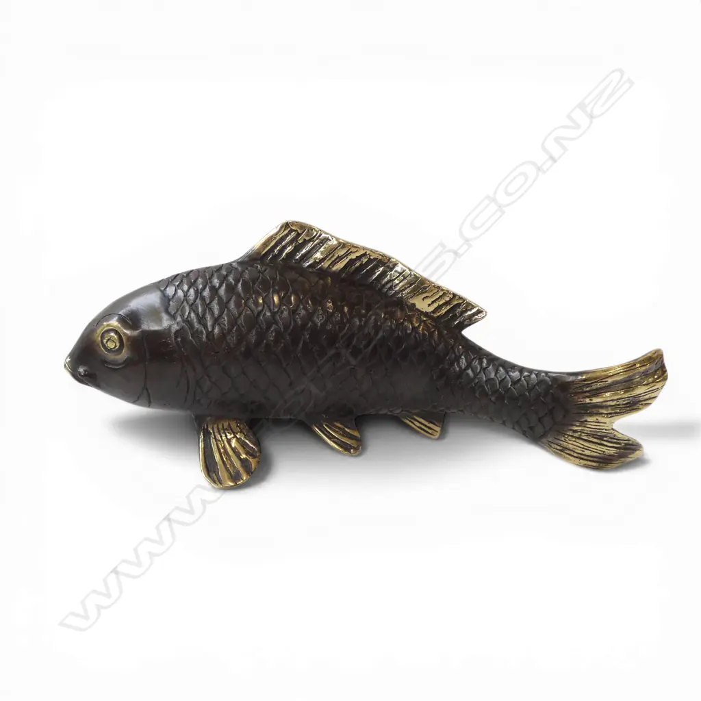 BRASS CARP ORNAMENT L.250mm Image 1++
